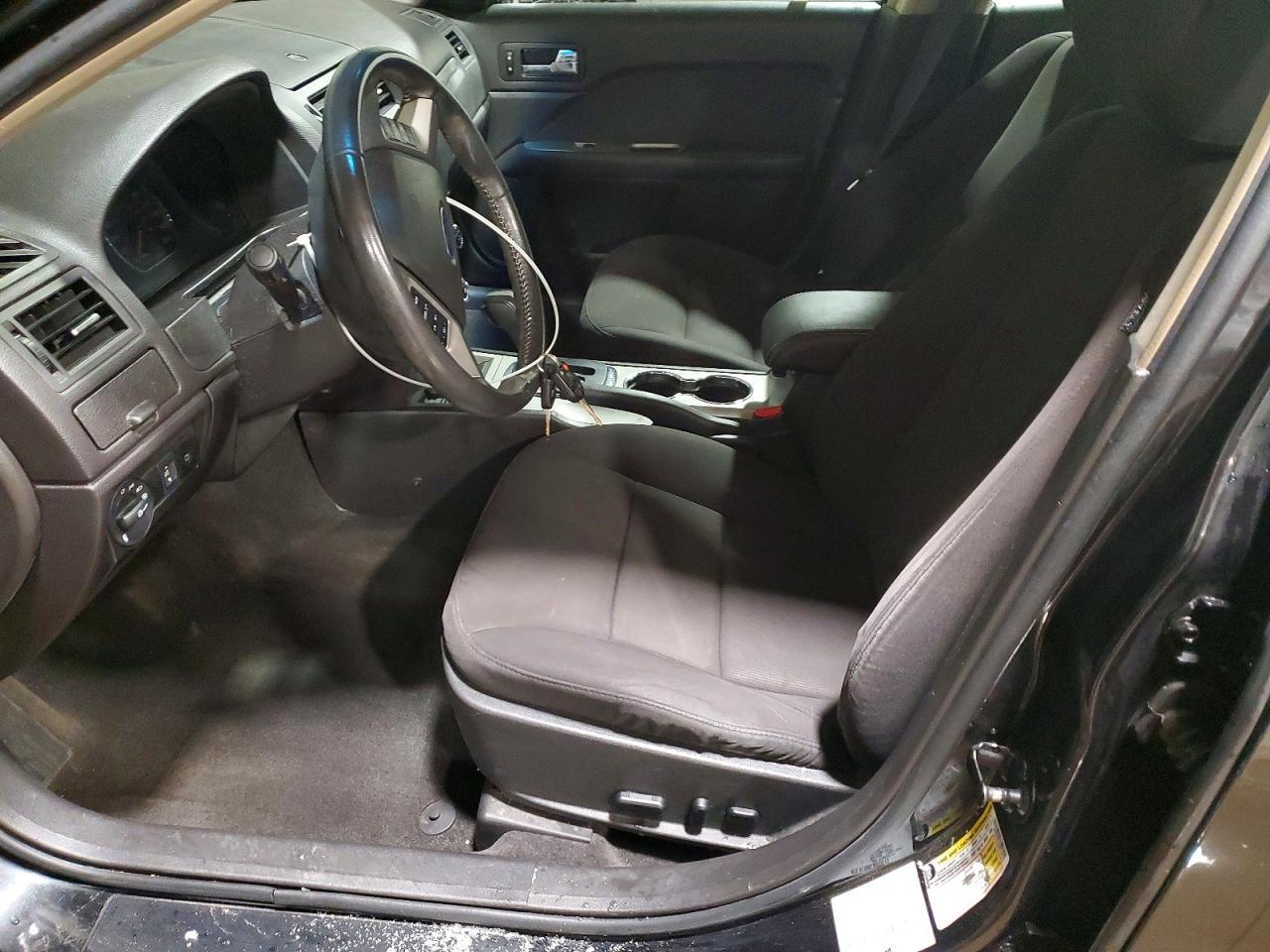 2011 FORD FUSION