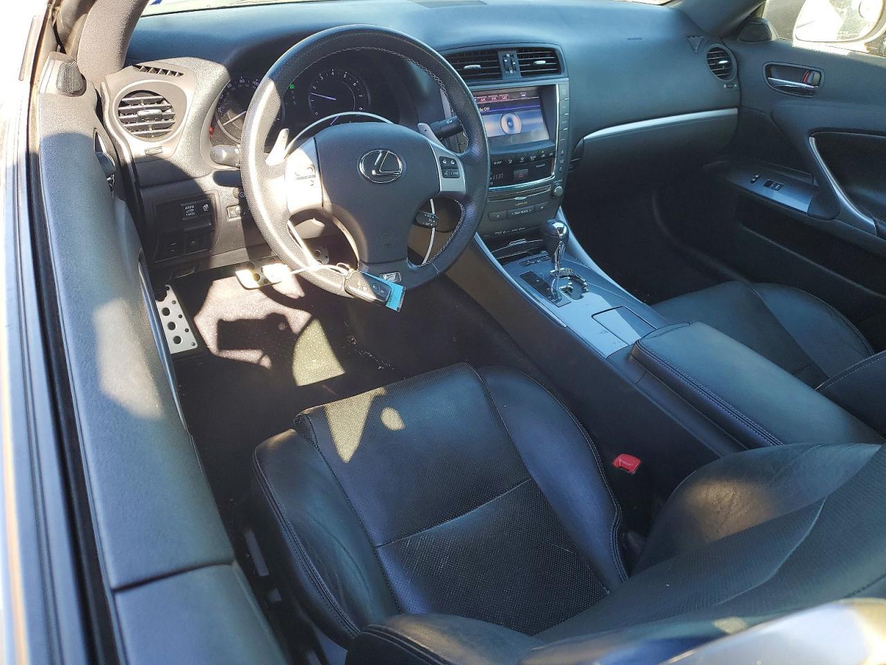 2013 LEXUS IS 250