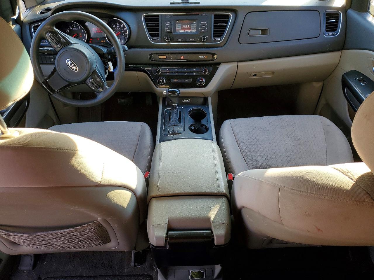 2016 KIA SEDONA