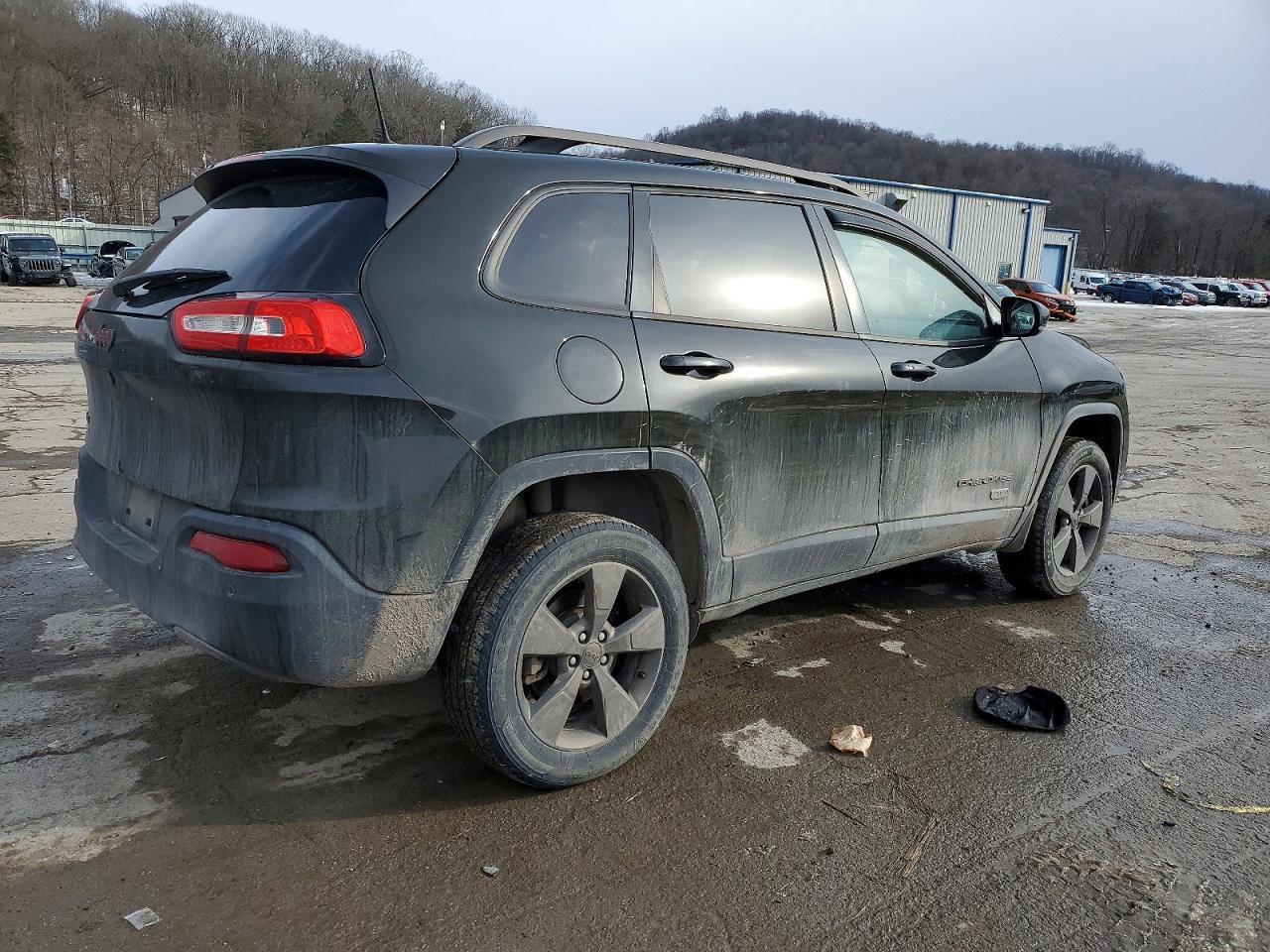 2016 JEEP CHEROKEE