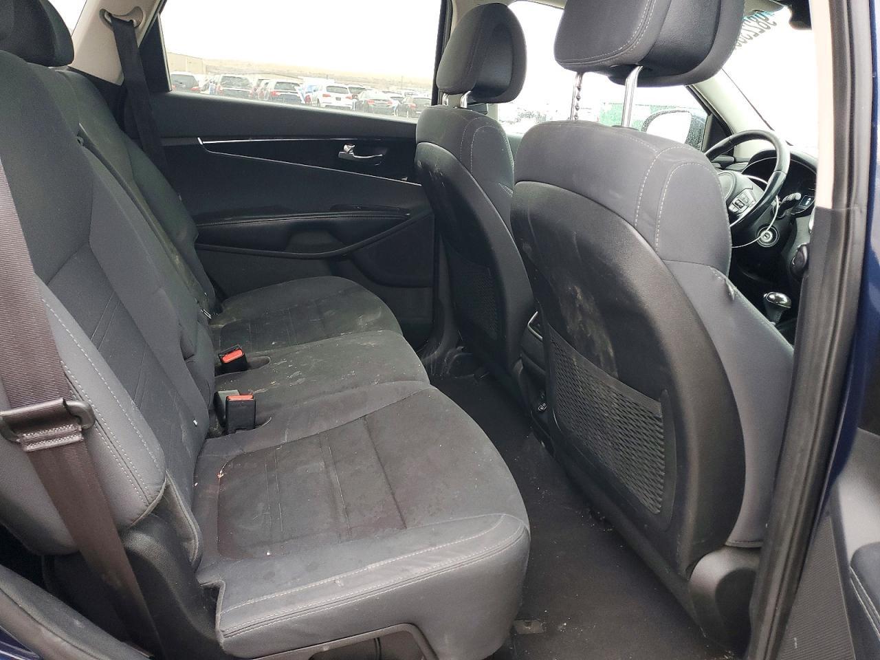 2016 KIA SORENTO
