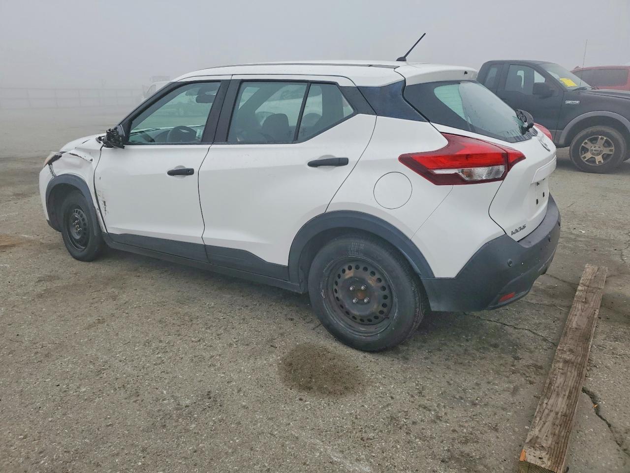2020 NISSAN KICKS