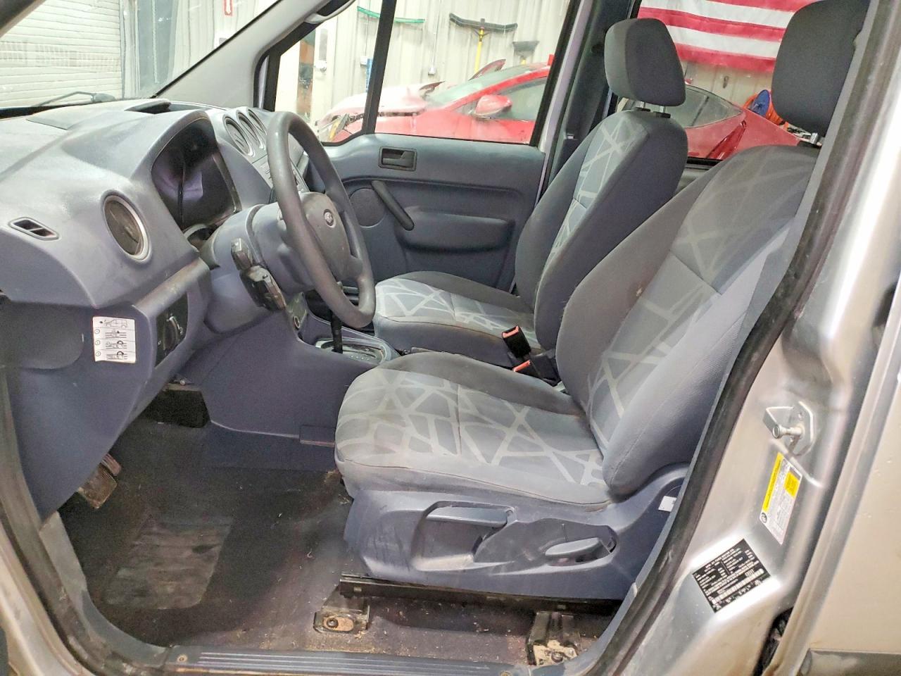 2011 FORD TRANSIT CONNECT