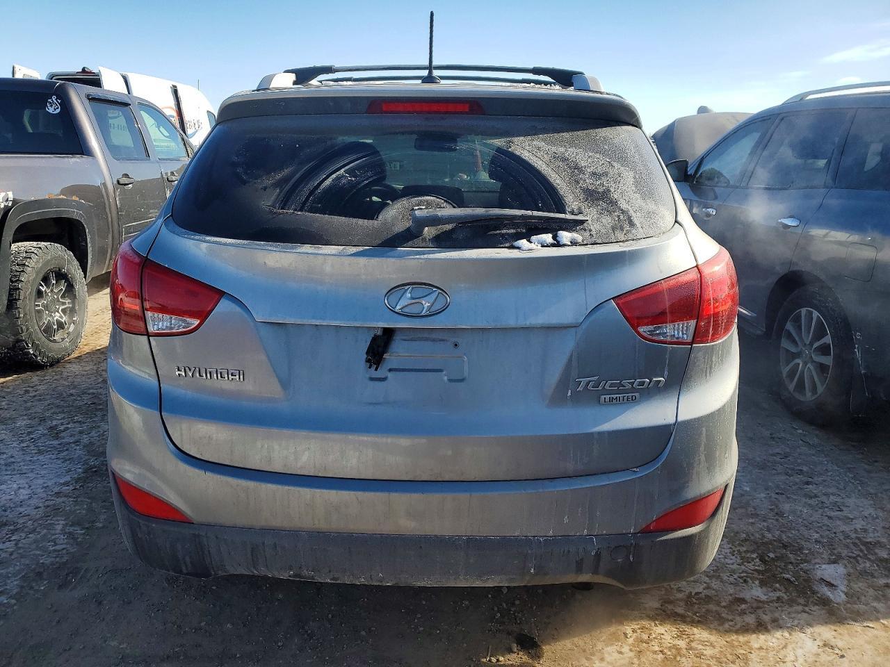 2012 HYUNDAI TUCSON