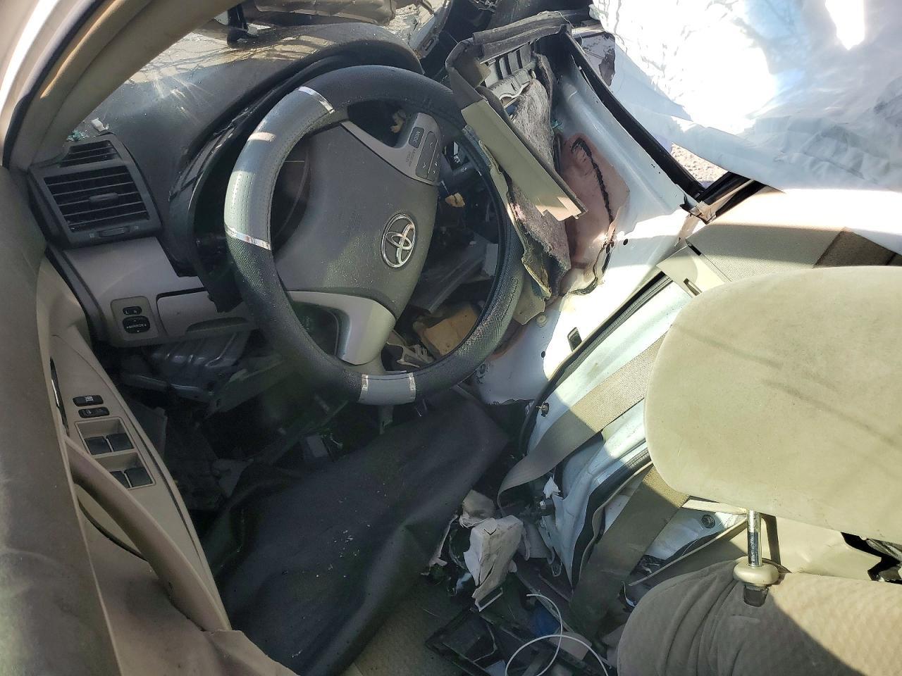 2010 TOYOTA CAMRY