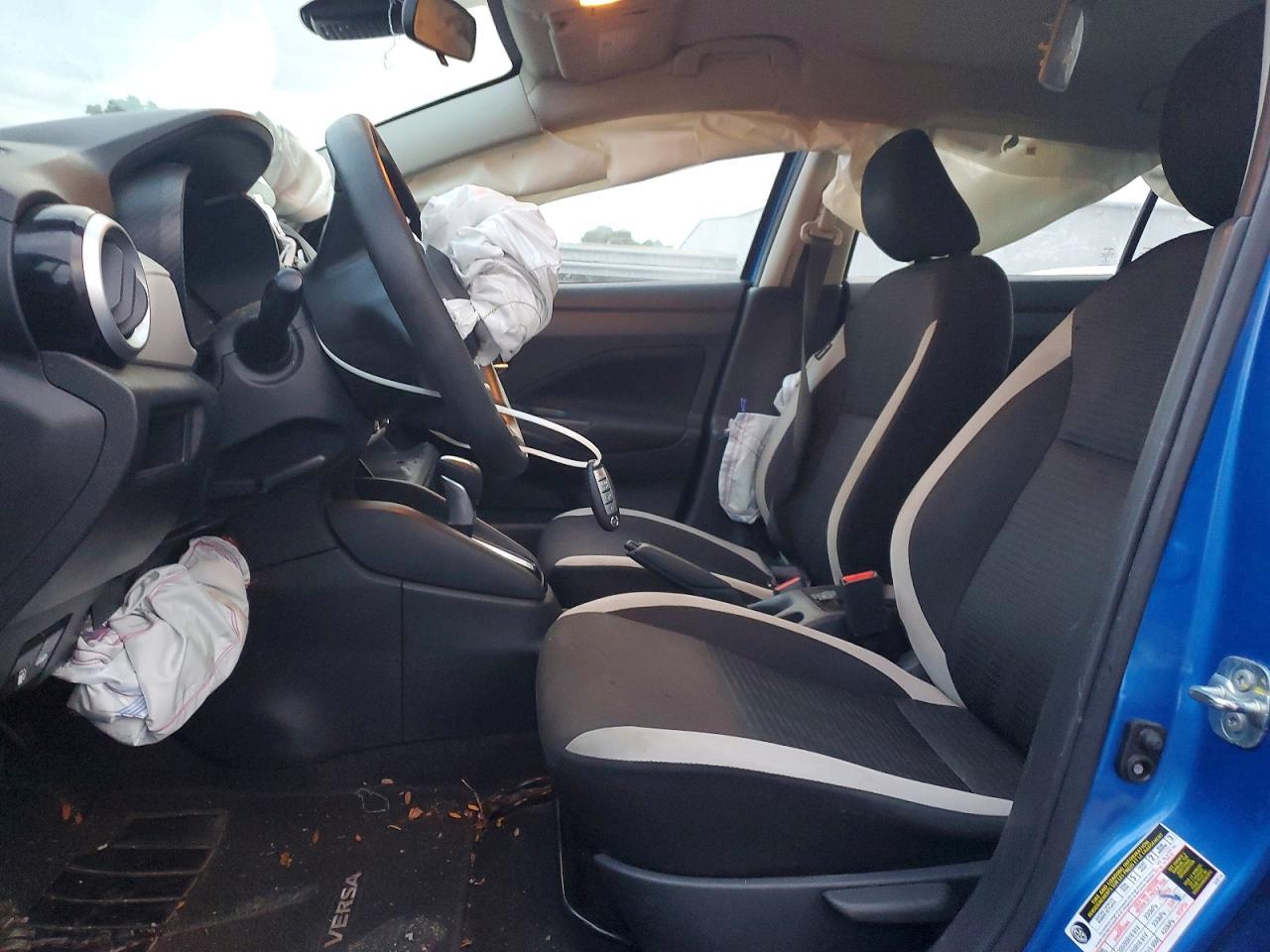 2021 NISSAN VERSA