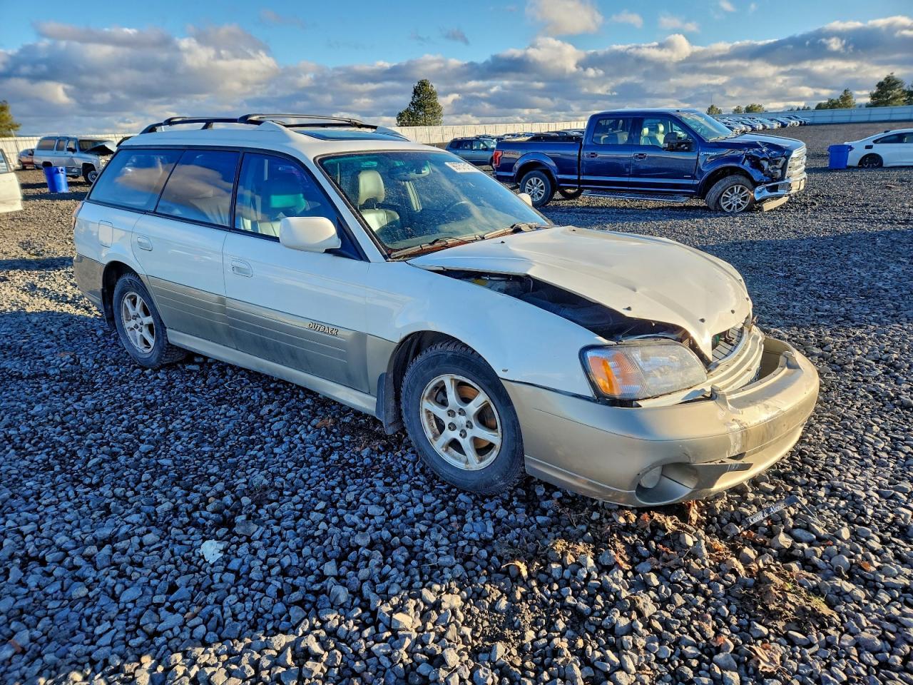 2000 SUBARU Legacy