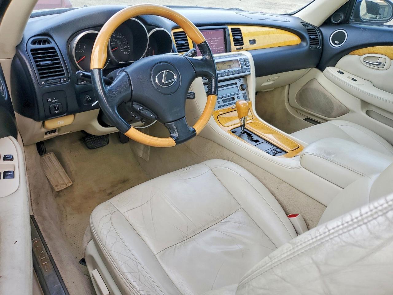 2002 LEXUS SC 430