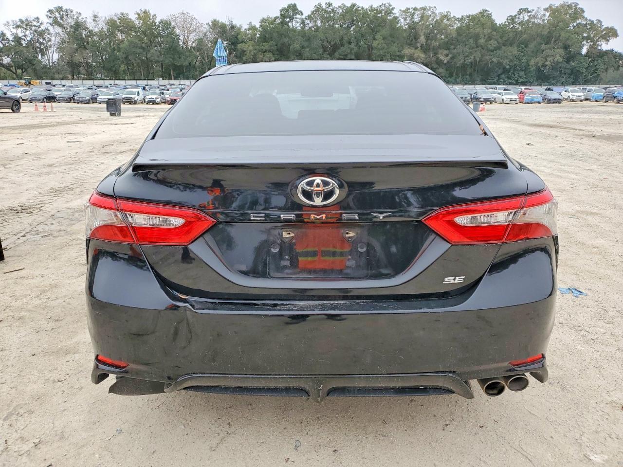 2018 TOYOTA CAMRY