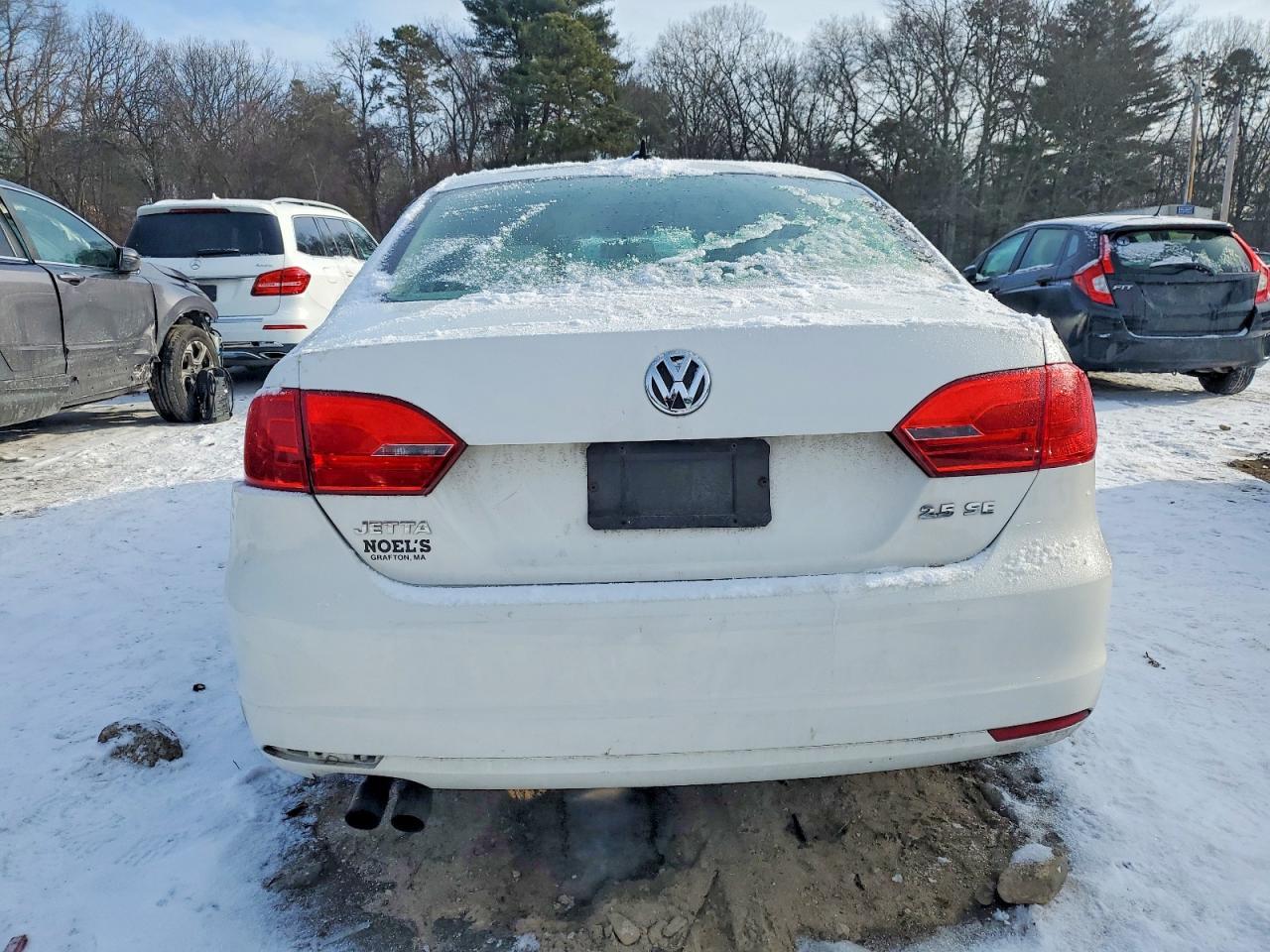 2013 VOLKSWAGEN JETTA