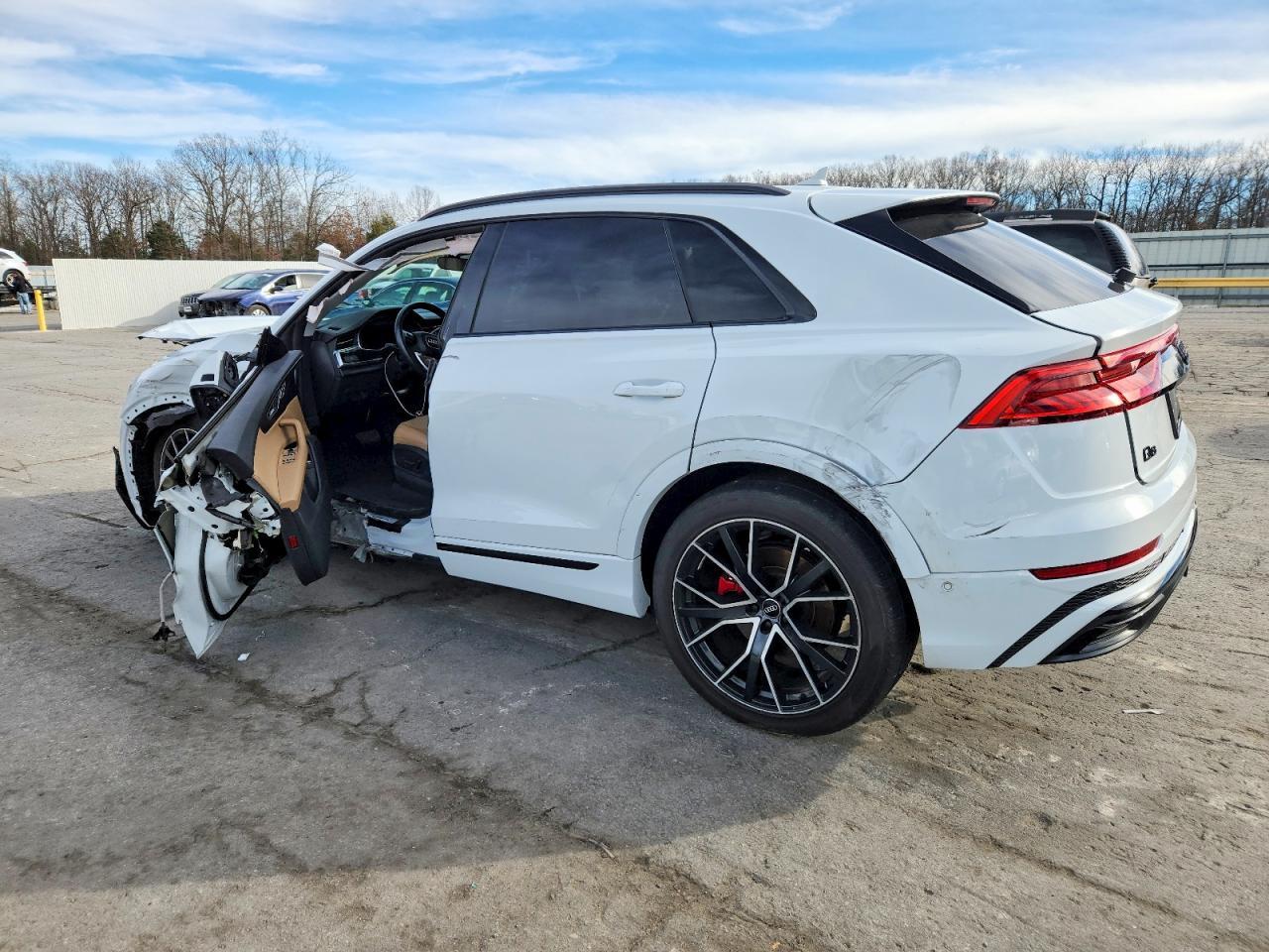 2021 AUDI Q8