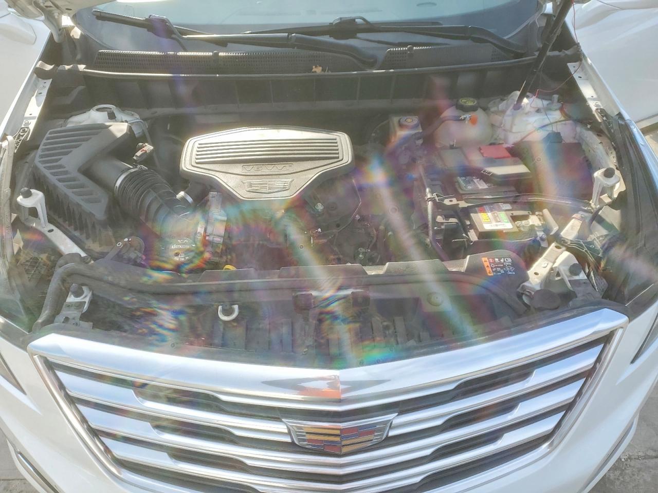 2017 CADILLAC XT5