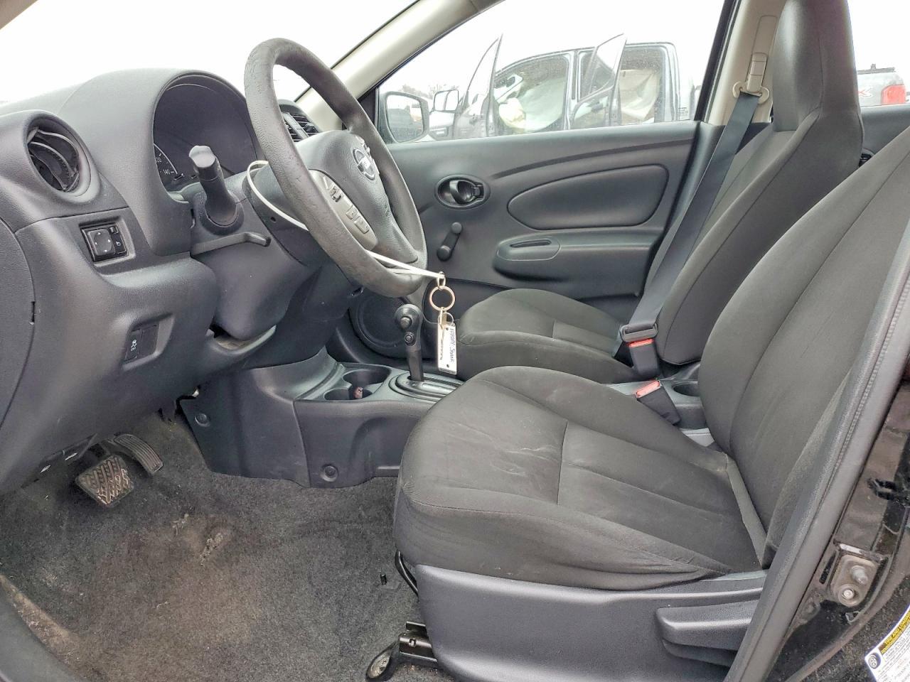 2016 NISSAN VERSA