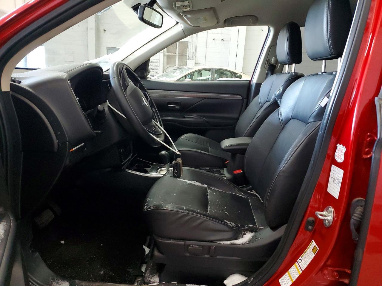 2019 MITSUBISHI outlander