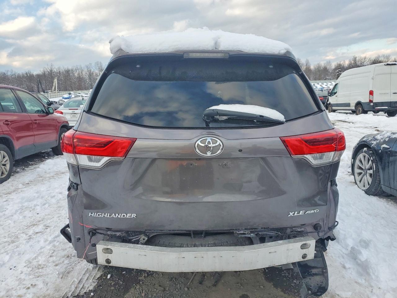 2019 TOYOTA HIGHLANDER