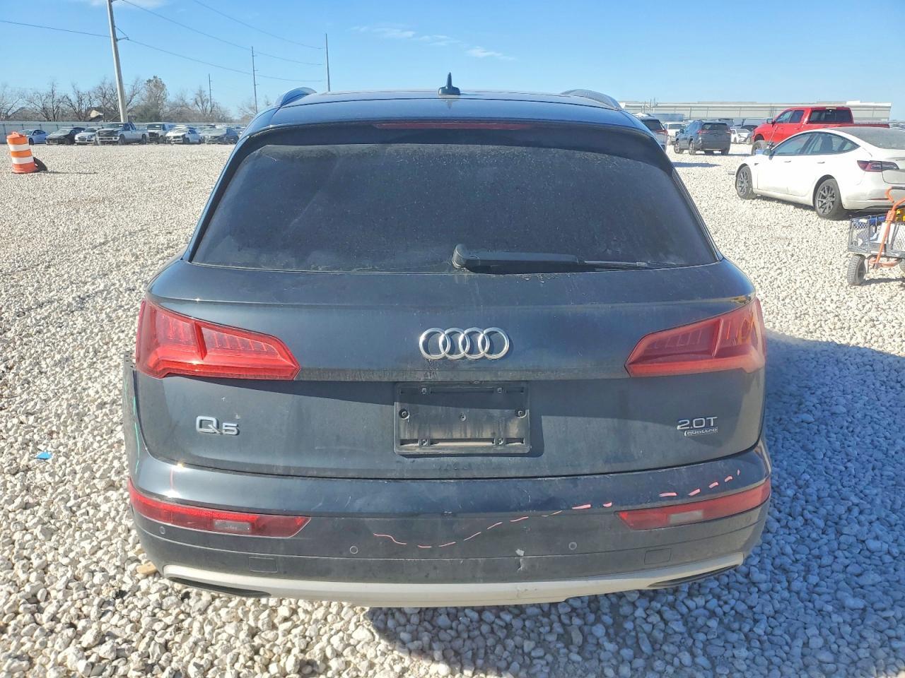2018 AUDI Q5