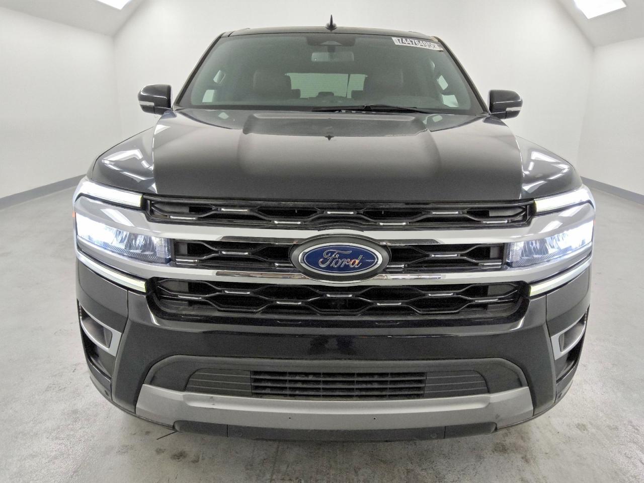 2023 FORD Expedition