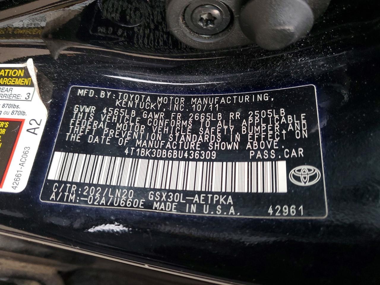 2011 TOYOTA Avalon