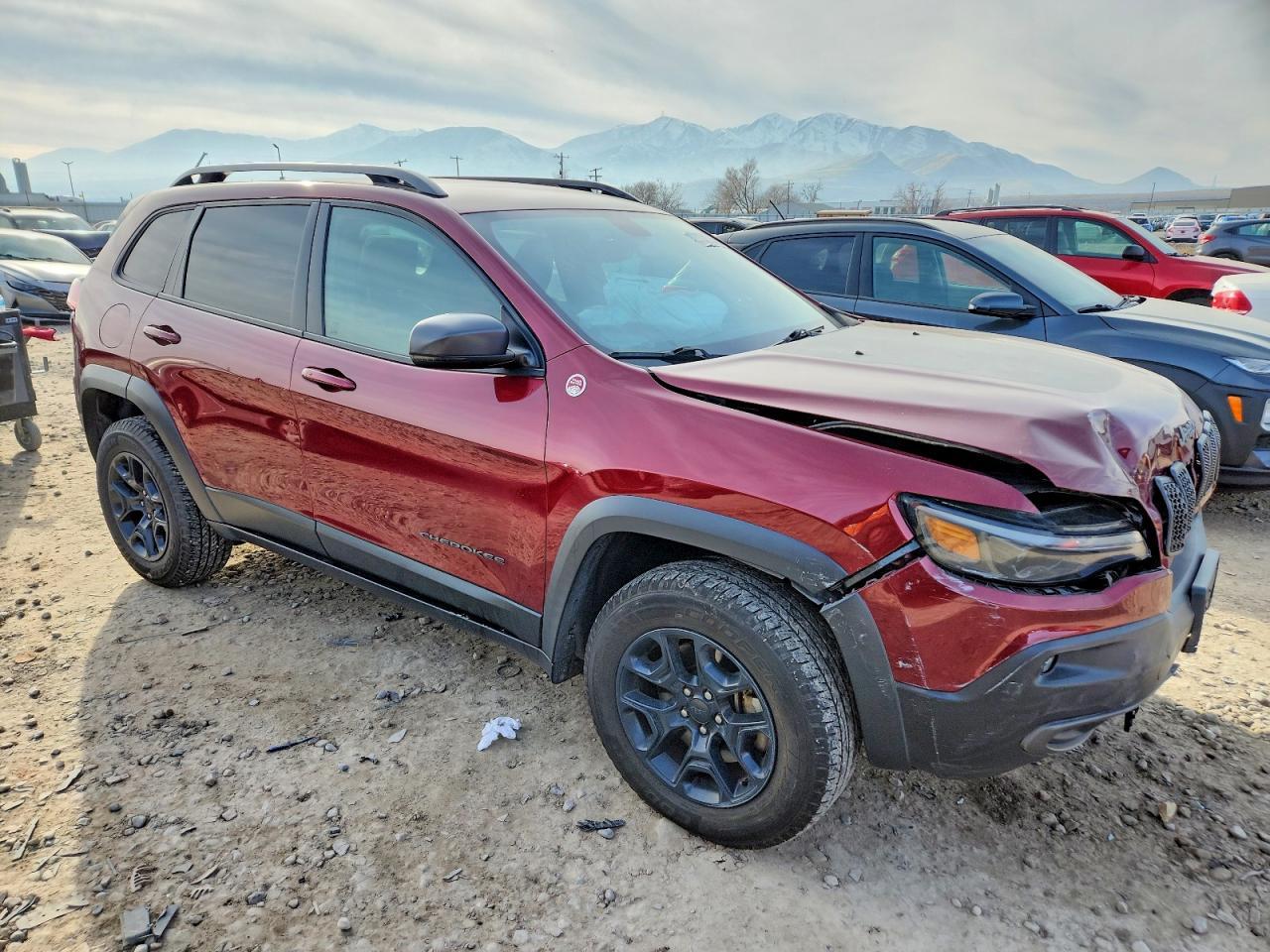 2020 JEEP CHEROKEE