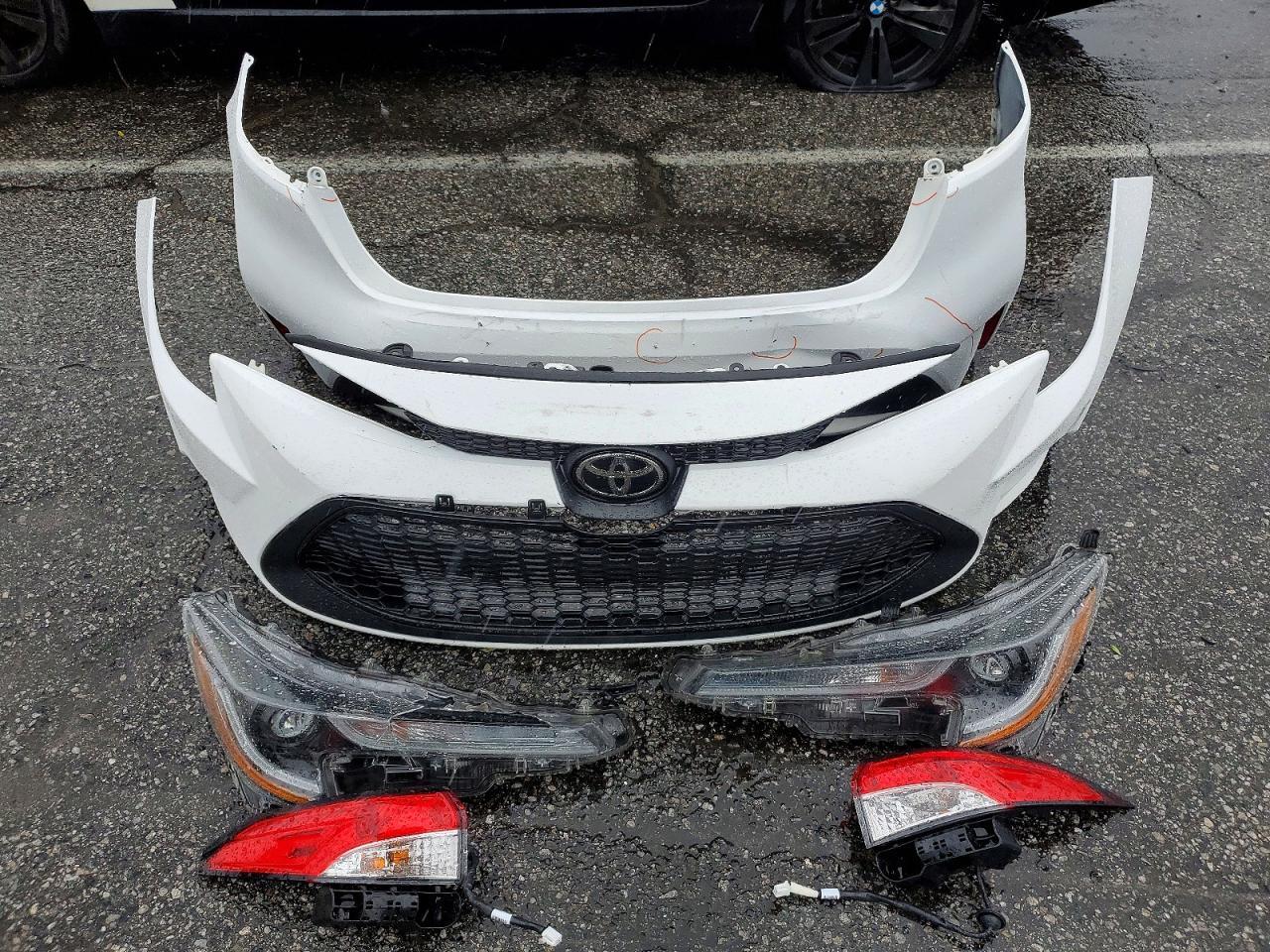 2022 TOYOTA COROLLA