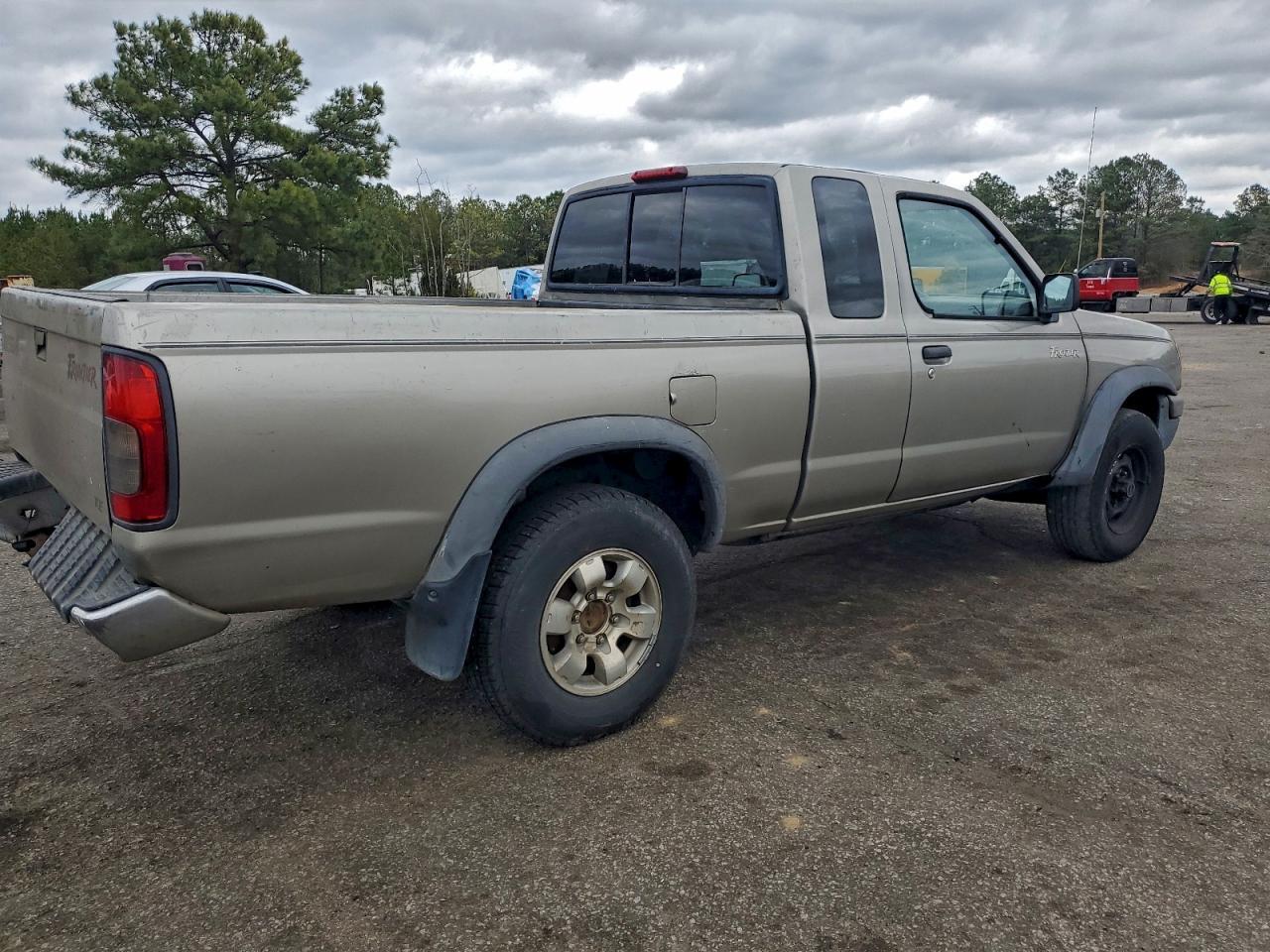 2000 NISSAN Frontier