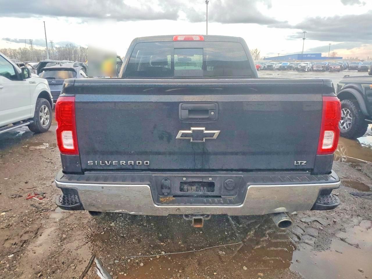 2017 CHEVROLET Silverado