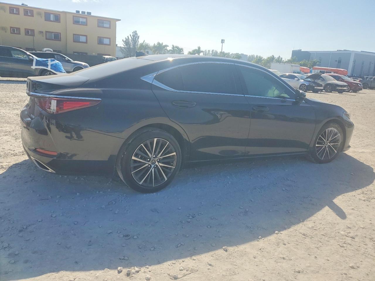 2024 LEXUS ES 350
