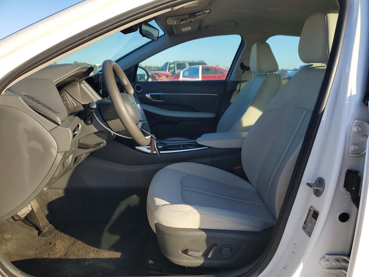 2023 HYUNDAI SONATA