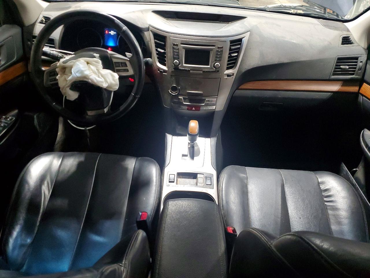 2013 SUBARU Outback
