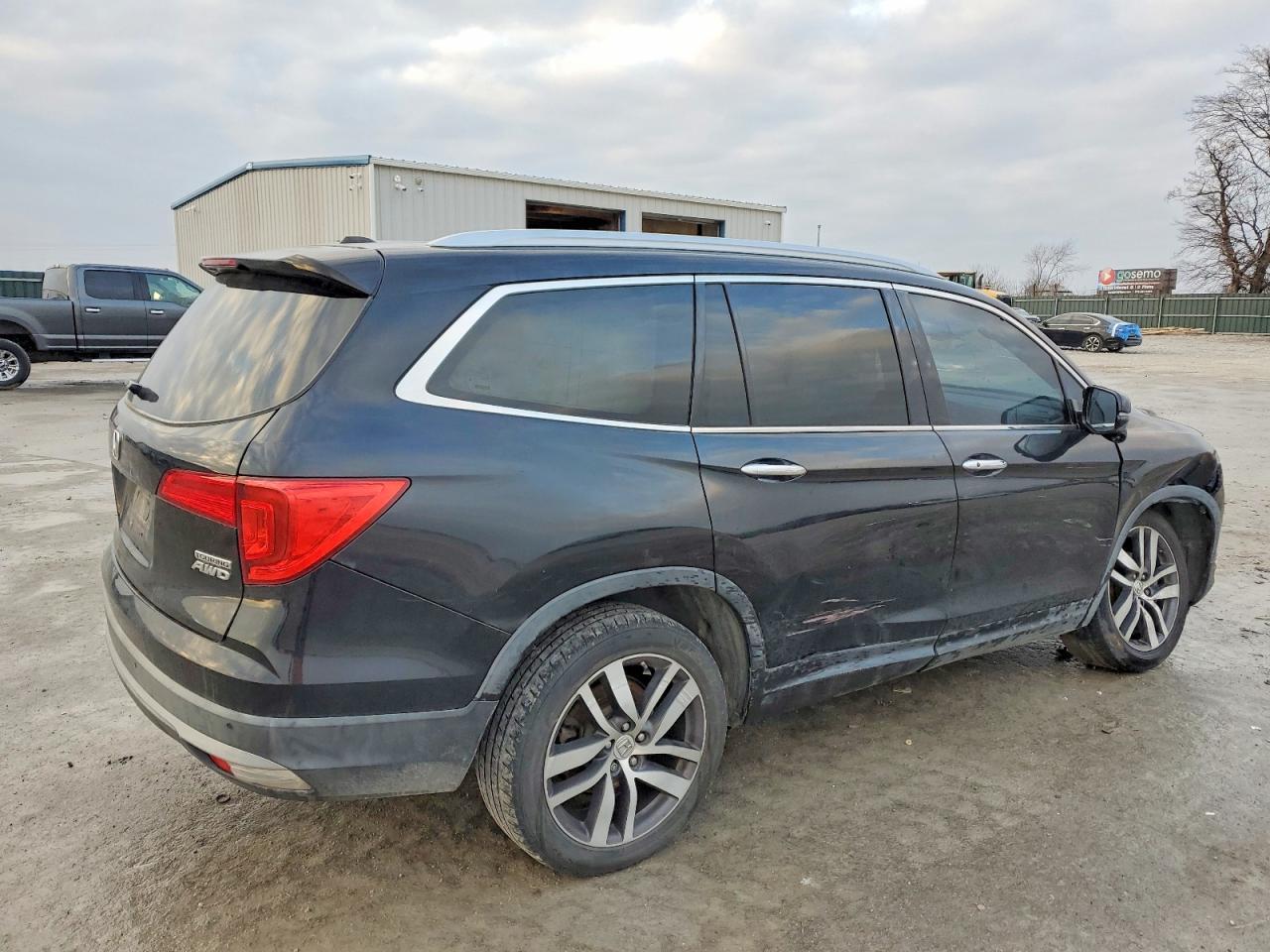 2016 HONDA PILOT