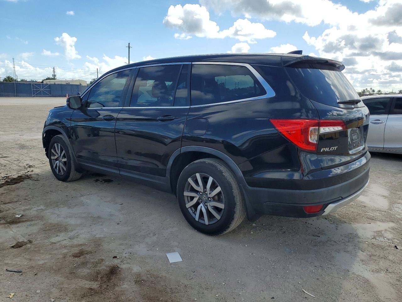 2020 HONDA PILOT