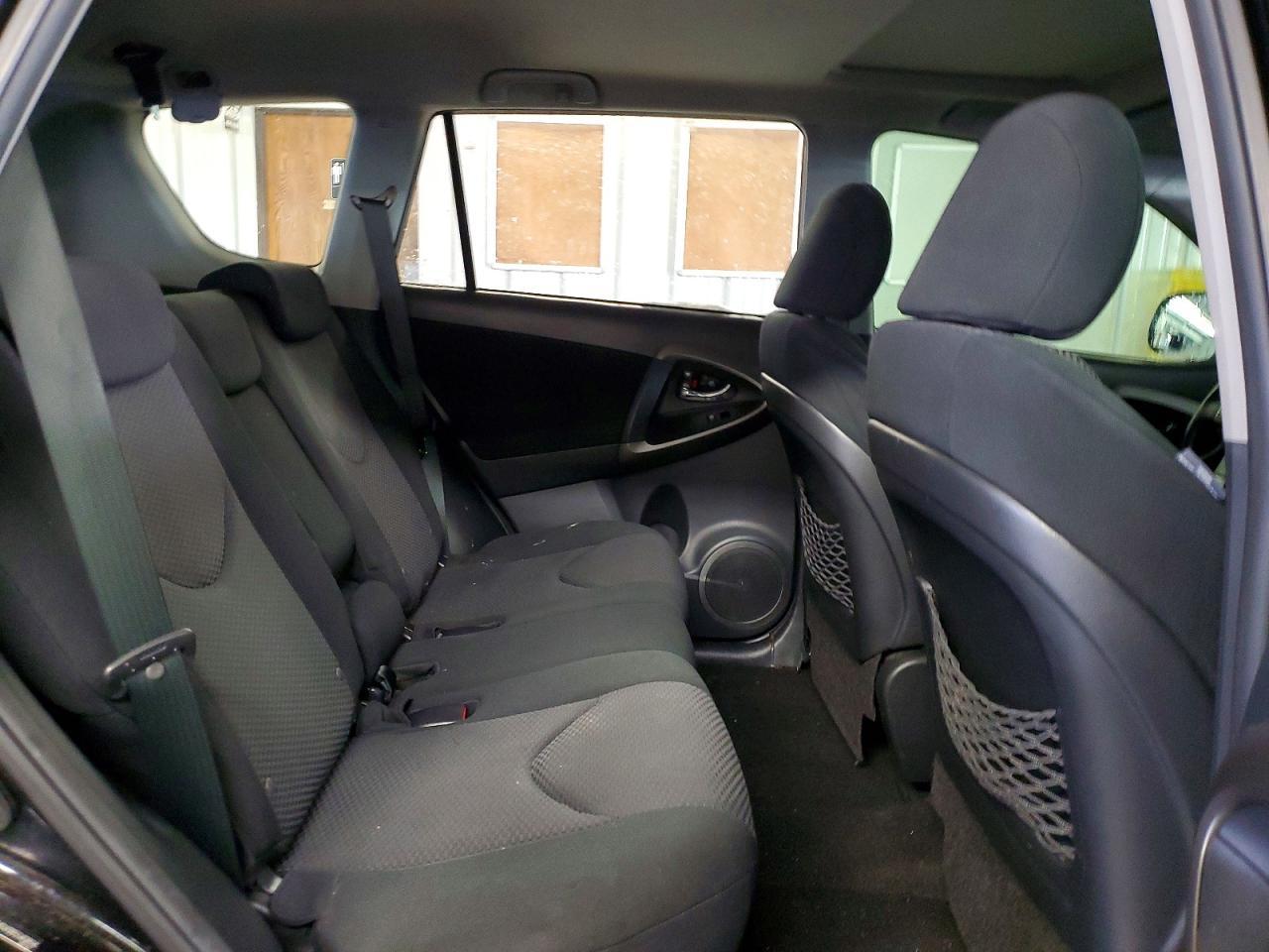 2011 TOYOTA RAV4