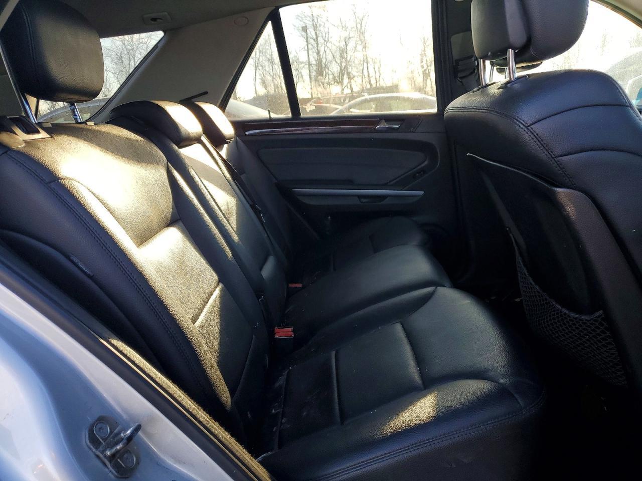 2011 MERCEDES-BENZ ML-Class