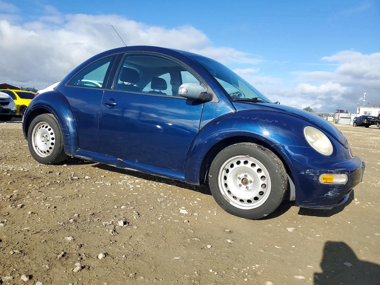 2004 VOLKSWAGEN Beetle