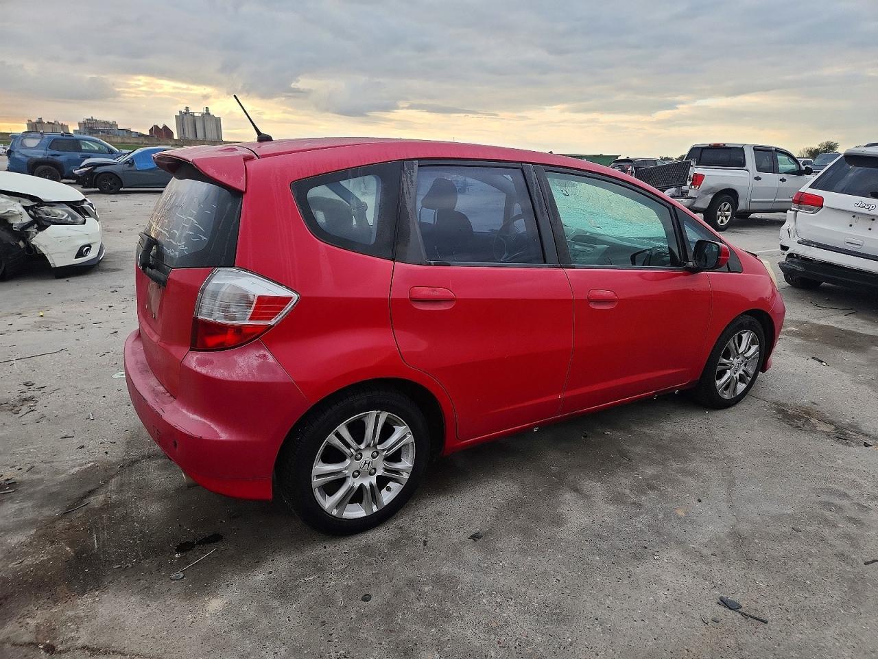 2010 HONDA FIT