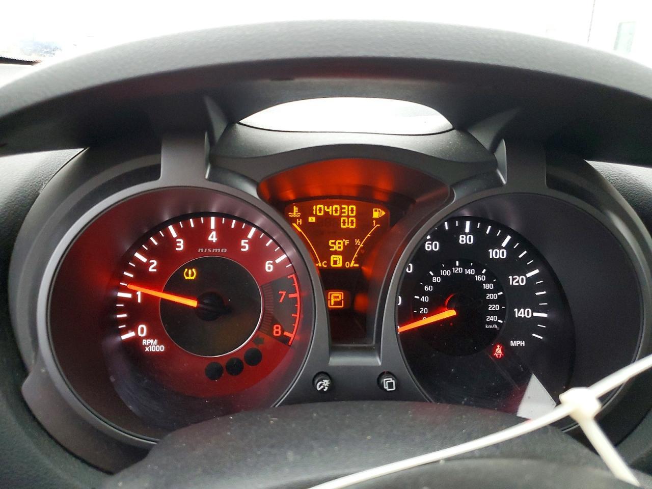 2015 NISSAN Juke