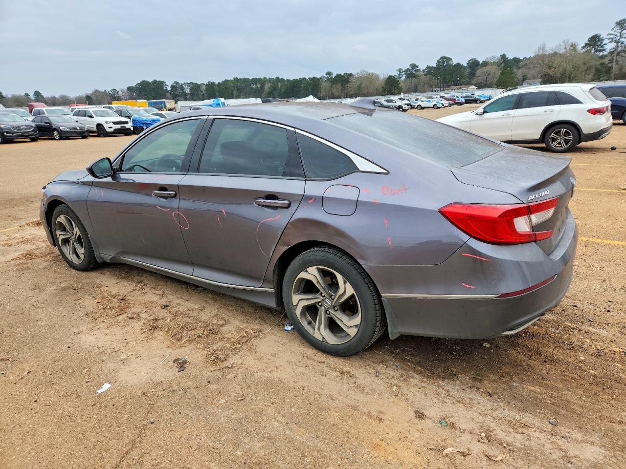 2018 HONDA ACCORD