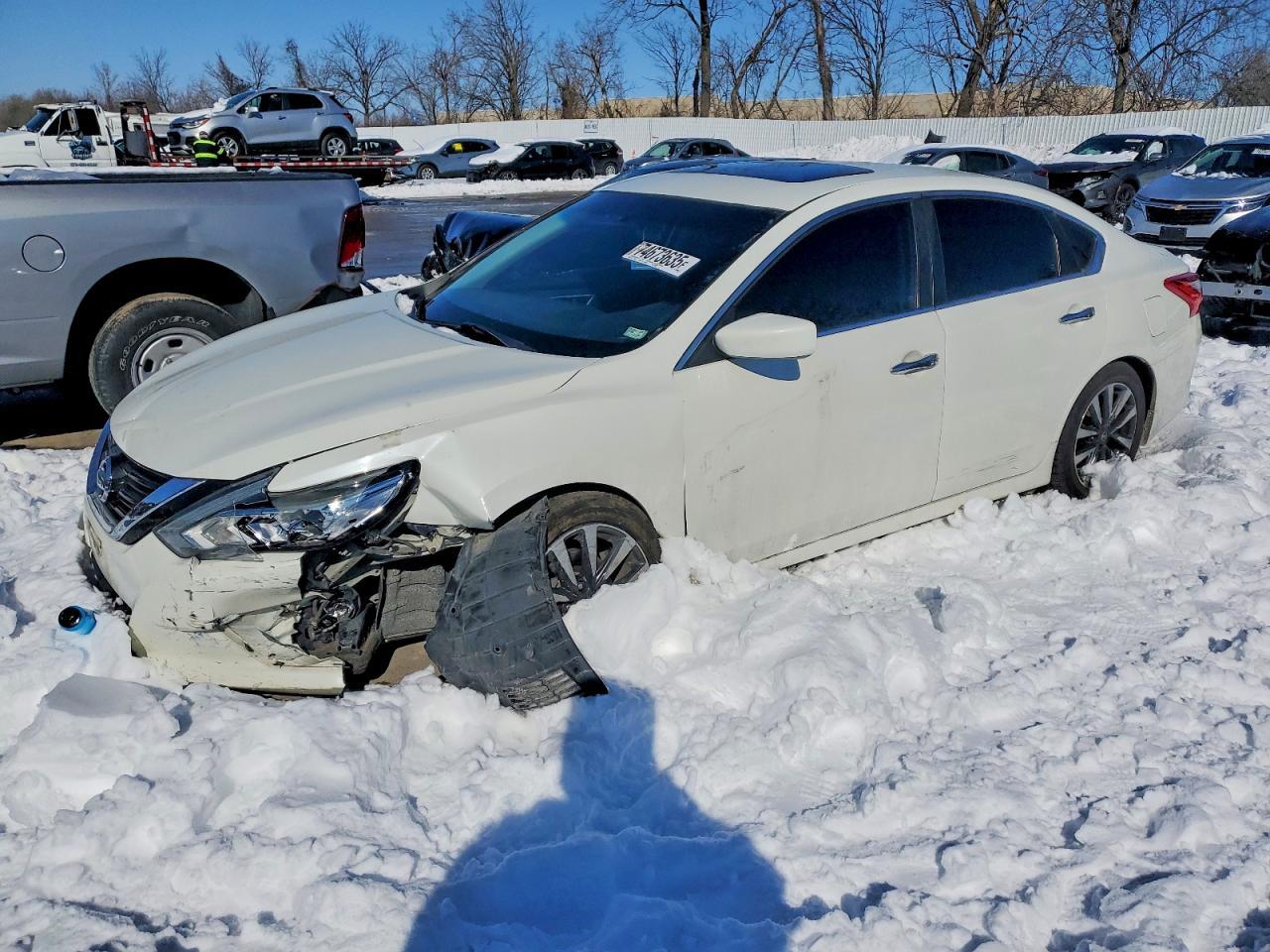 2017 NISSAN ALTIMA