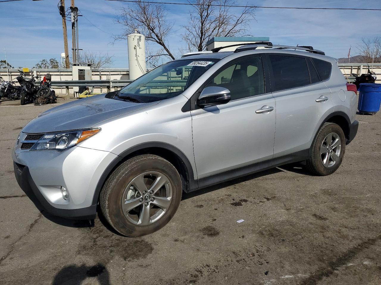 2015 TOYOTA RAV4