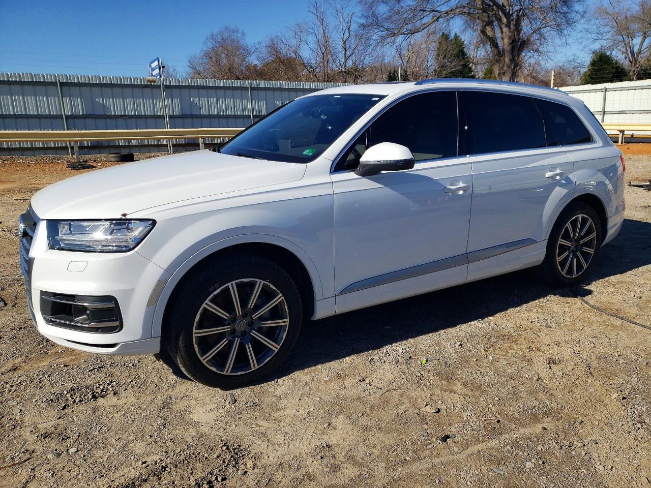 2017 AUDI Q7