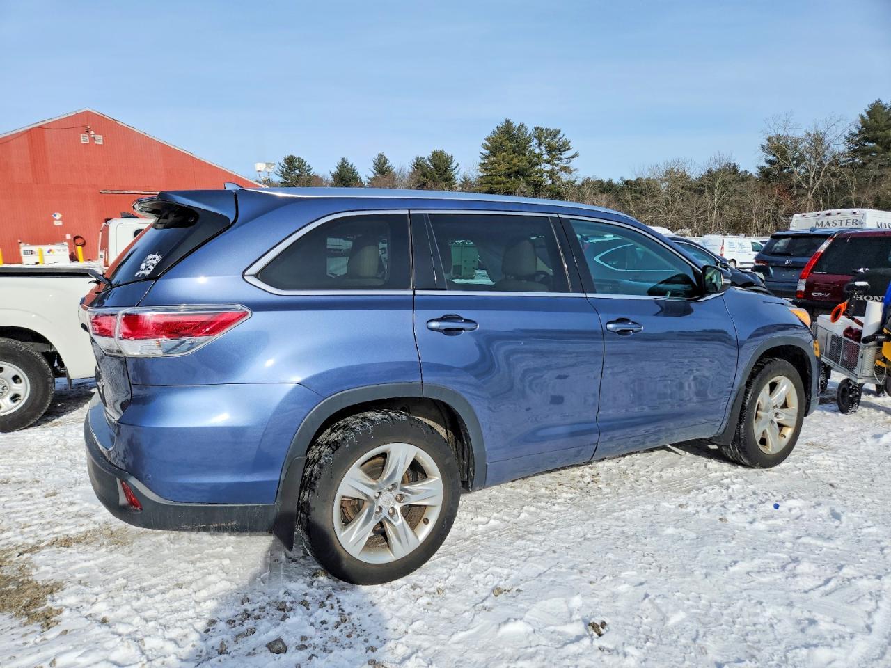 2014 TOYOTA HIGHLANDER