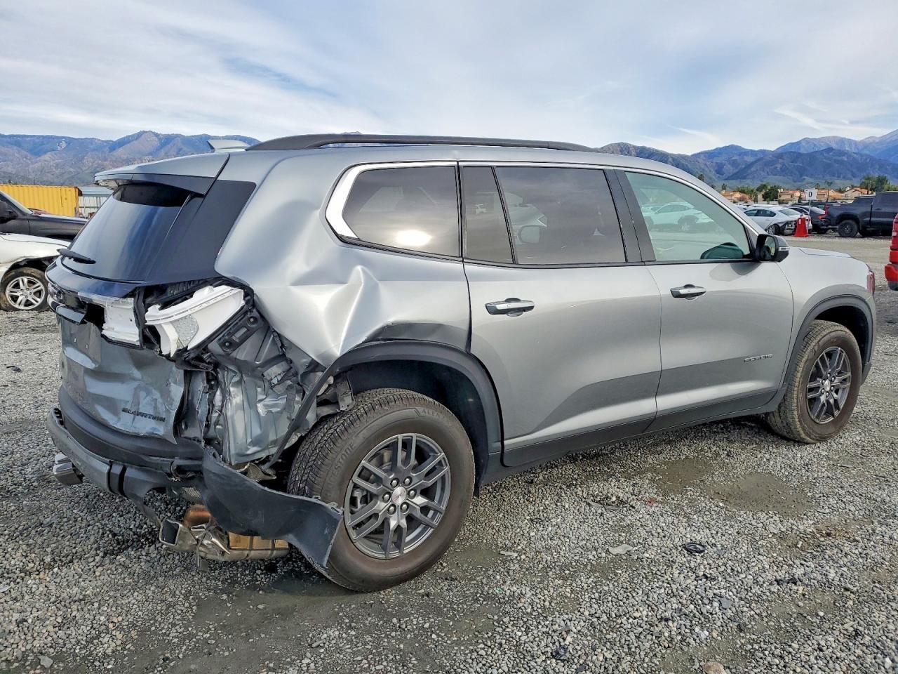 2025 GMC ACADIA