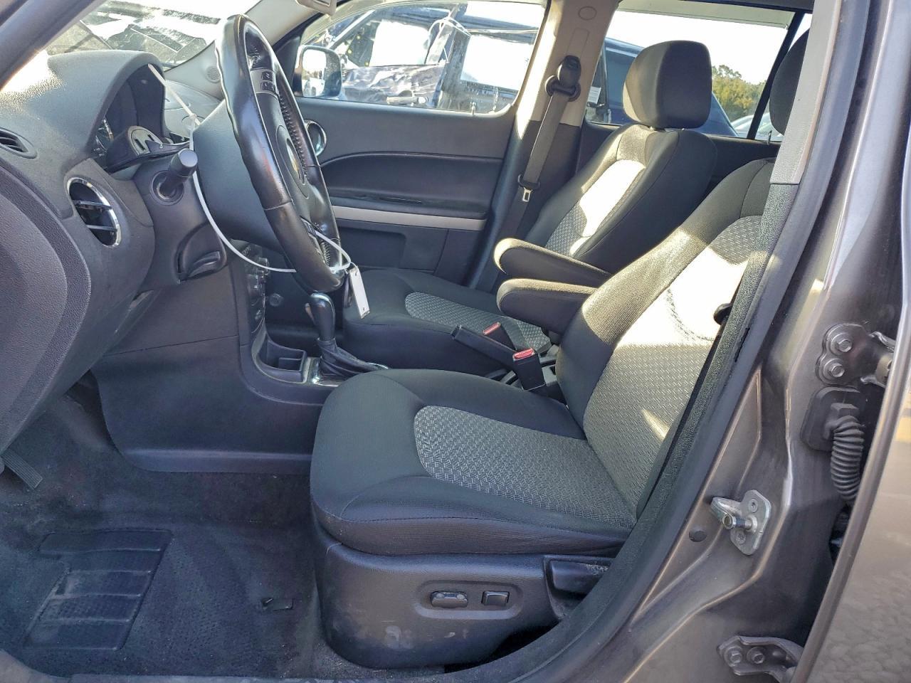 2011 CHEVROLET HHR