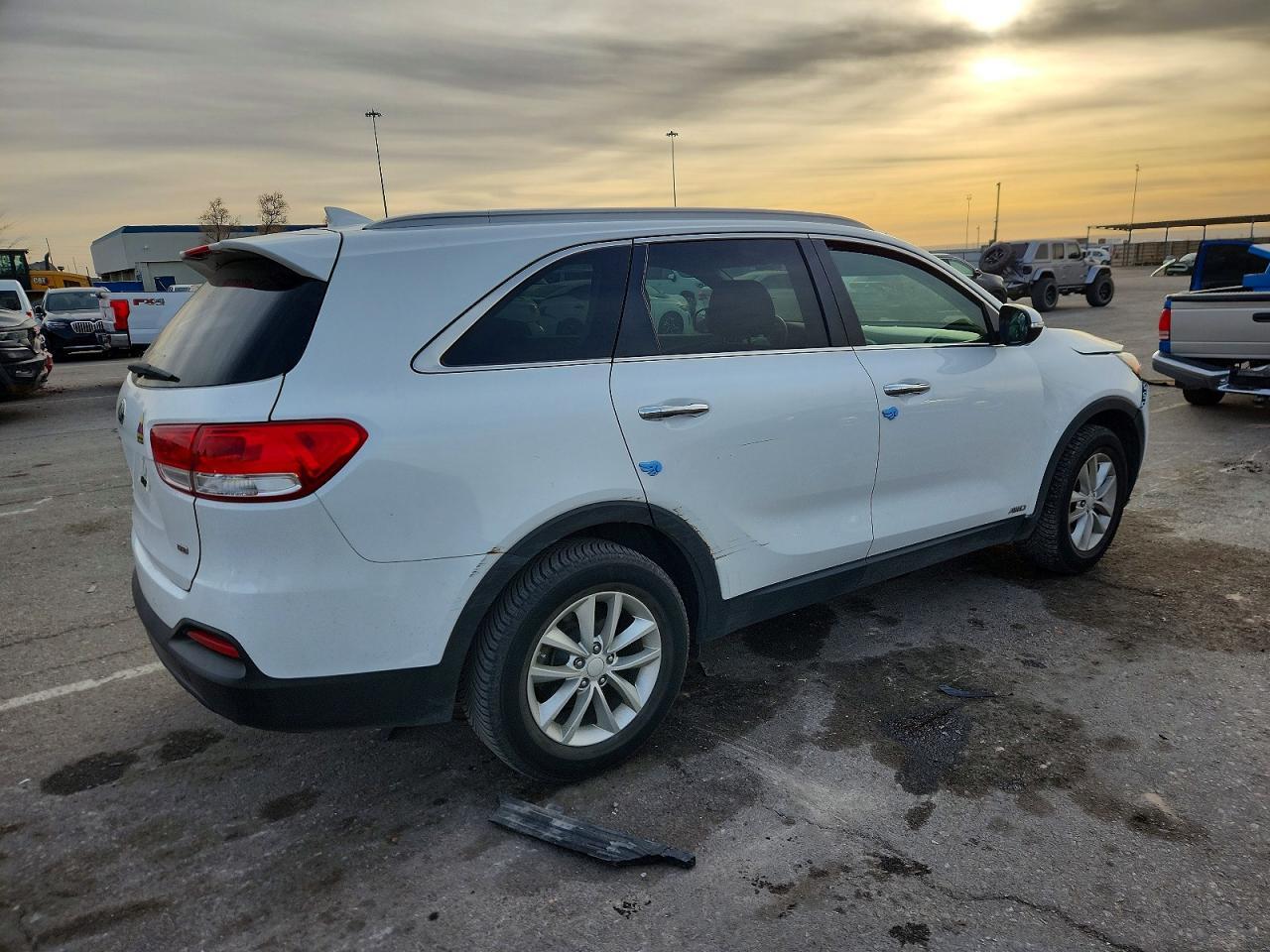 2016 KIA SORENTO