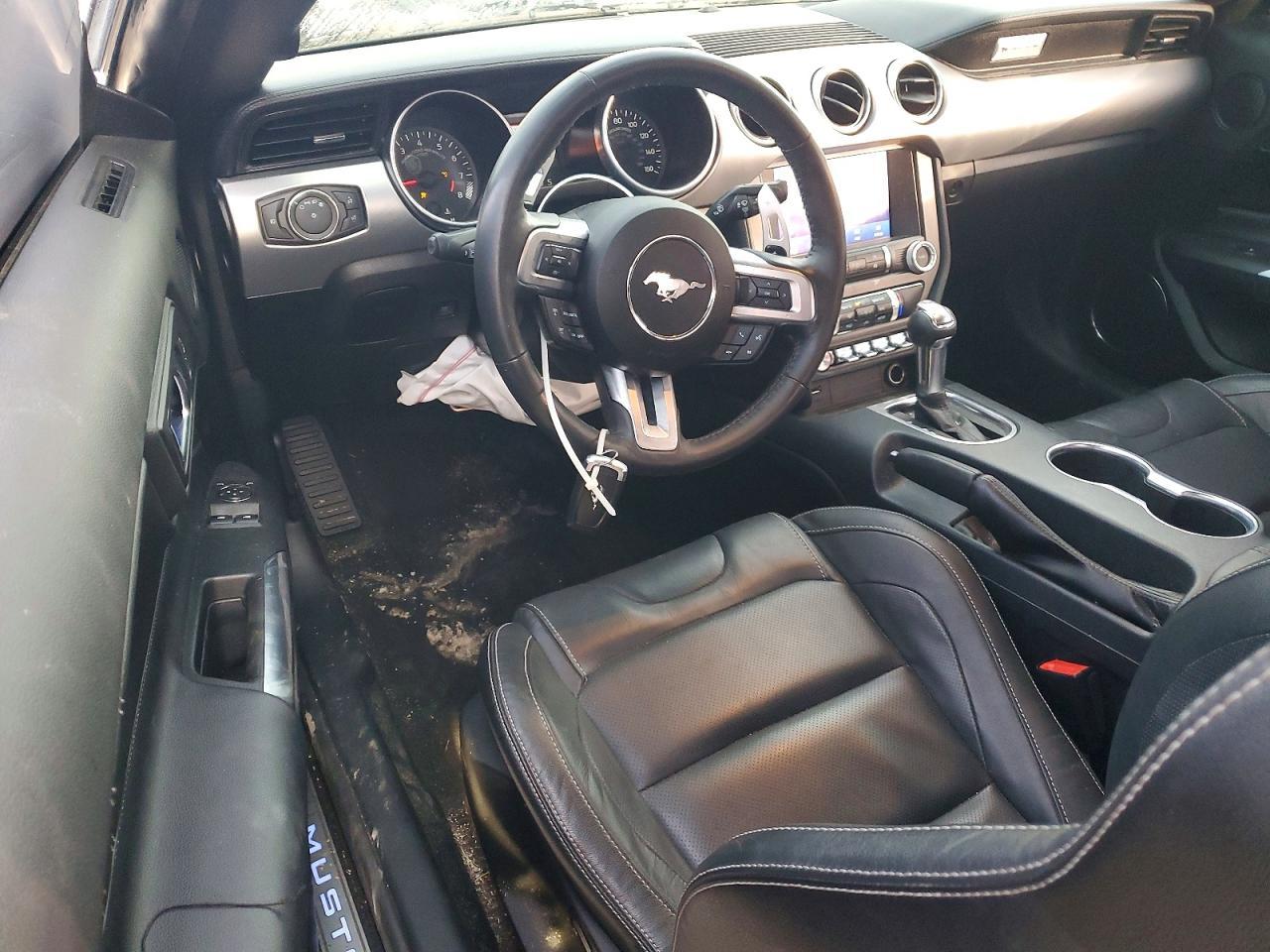 2022 FORD MUSTANG