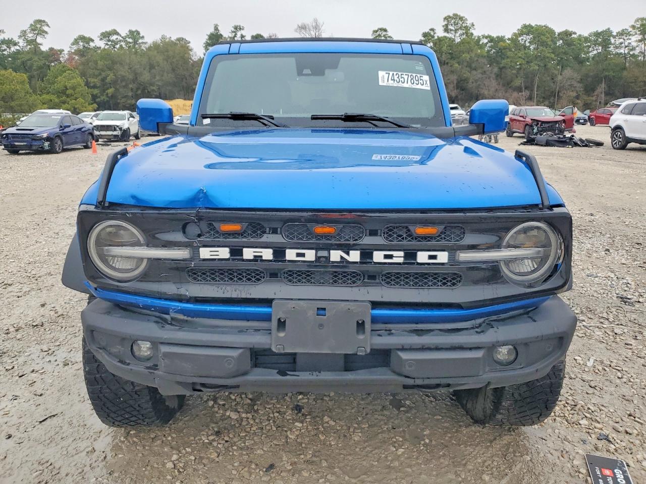 2022 FORD Bronco