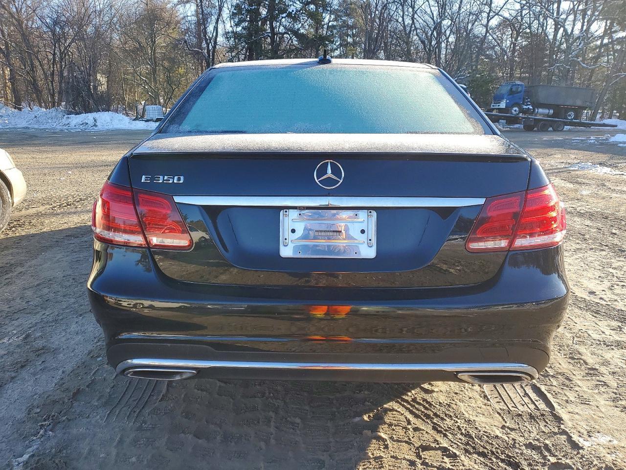 2015 MERCEDES-BENZ E-Class