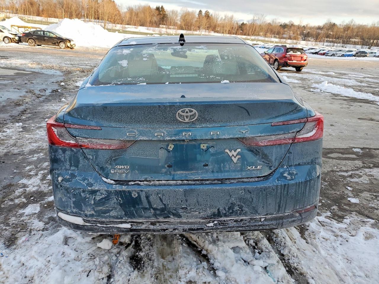 2025 TOYOTA CAMRY