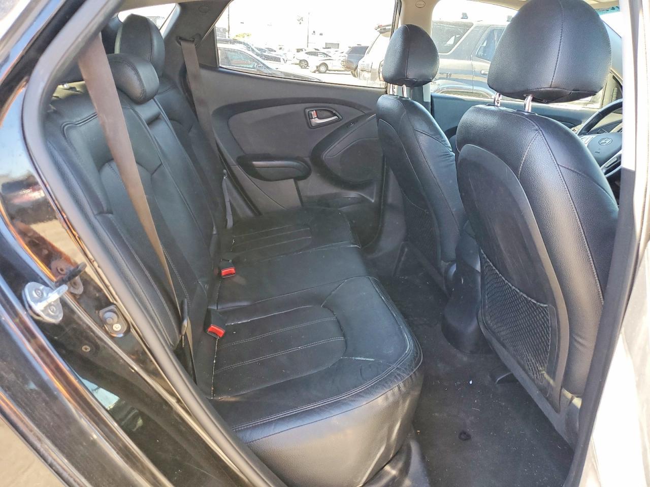 2012 HYUNDAI TUCSON