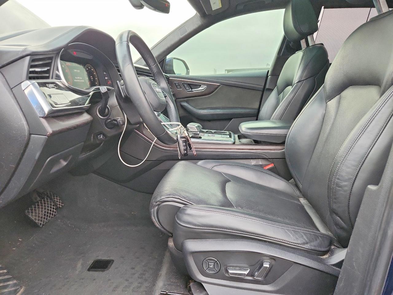 2021 AUDI Q8